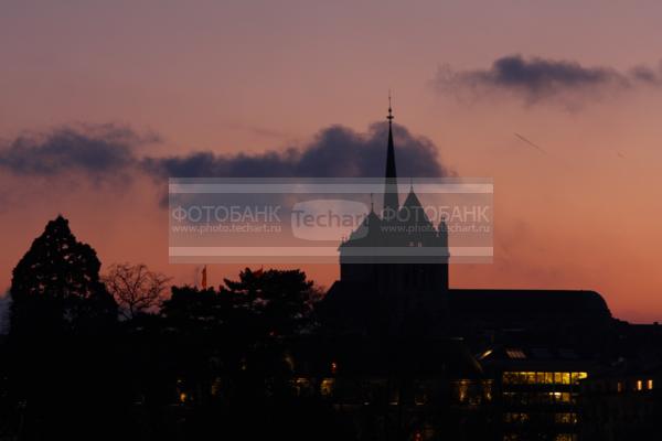 Европа. Швейцария. Женева. Закат. Силуэт города. Дома / Природа / закаты и рассветы