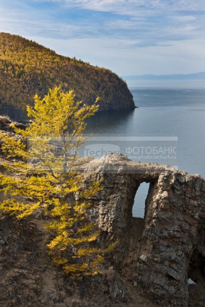 Природа России. Байкал. Остров Ольхон. Мыс Хобой / Природа / осенний пейзаж