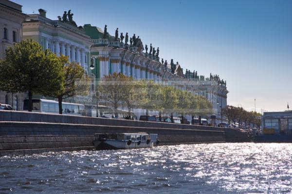 Санкт-Петербург. Набережная Невы / Город, архитектура / городской пейзаж