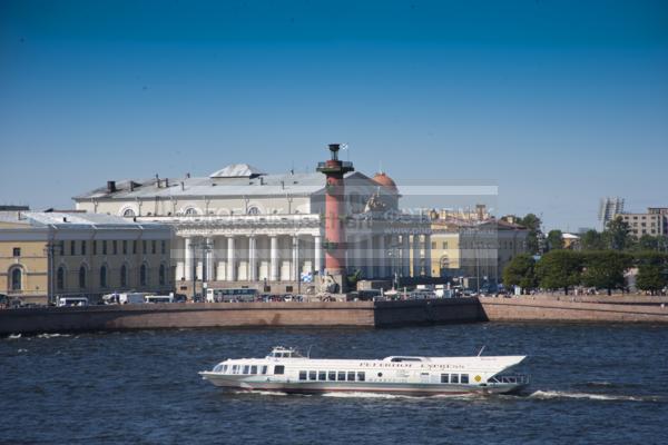 Санкт-Петербург. Набережная Невы. Стрелка Васильевского острова / Город, архитектура / городской пейзаж