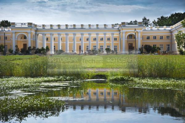 Санкт-Петербург. Царское село. Александровский дворец / Город, архитектура / городской пейзаж