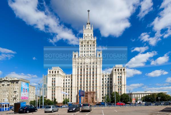 Россия. Москва. Сталинские высотки.  / Город, архитектура / архитектура и скульптура