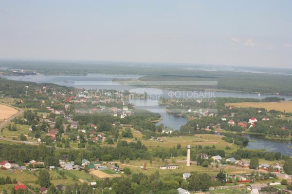 Московская область. Вид на дачный поселок / Город, архитектура / архитектура и скульптура