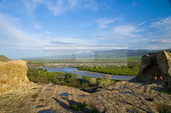 Грузия. Уплисцихе. Культовый пещерный город.  / Природа / реки и озера