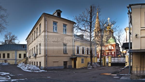 Россия. Москва. Кадашёвская слобода. Палаты в Кадашах.  / Город, архитектура / городской пейзаж