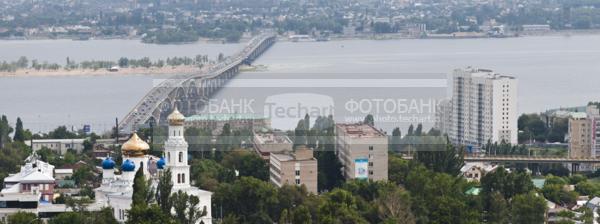 Россия. Саратов. Вид города с Соколовой горы. / Природа / реки и озера