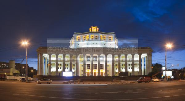 Россия. Москва. Центральный академический театр Российской армии.  / Город, архитектура / архитектура и скульптура