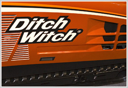 Фотосъемка оборудования на выставочном стенде Ditch Witch