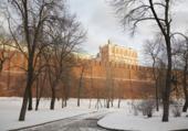 Россия. Москва. Александровский сад. Кремлевская стена. Russia. Moscow. Alexander Garden. Kremlin Wall