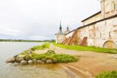 Русские города. Белозерск. Кремль, набережная