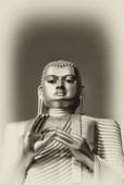 Шри-Ланка. Сепия. Храм Золотого Будды. Скульптура